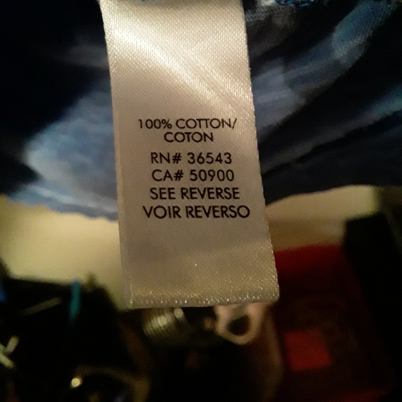 Calvin Klein Mens Medium Blue and Black V-Neck T-Shirt - Picture 2 of 13